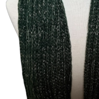 Dames colsjaal gebreid groen met glitterdraad &ndash; warme, zachte wintersjaal met subtiele sparkle