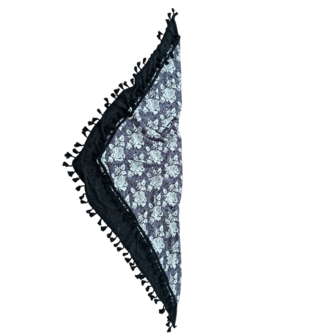 Sjaal 150 cm &ndash; driehoek -twee lagen (zwart wit bewerkt &amp; zwart effen)