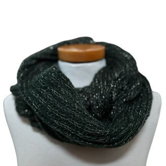 Dames colsjaal gebreid groen met glitterdraad &ndash; warme, zachte wintersjaal met subtiele sparkle