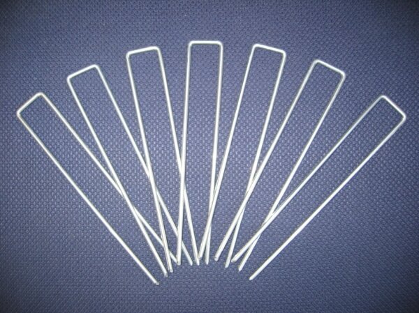 Grondpen 20X3X20 cm. Metaal verzinkt